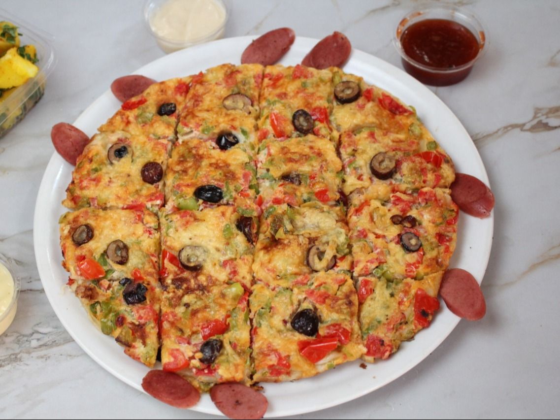 Sausage Oriental Pizza