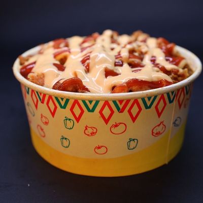 Potatoes With Strips And Sauces Box