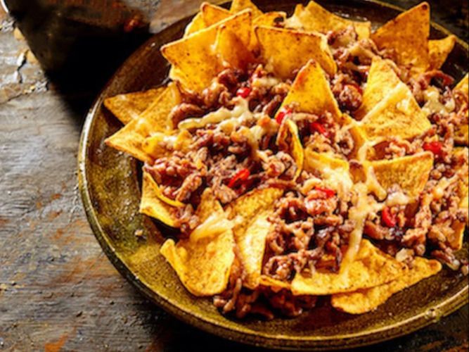 Beef nachos