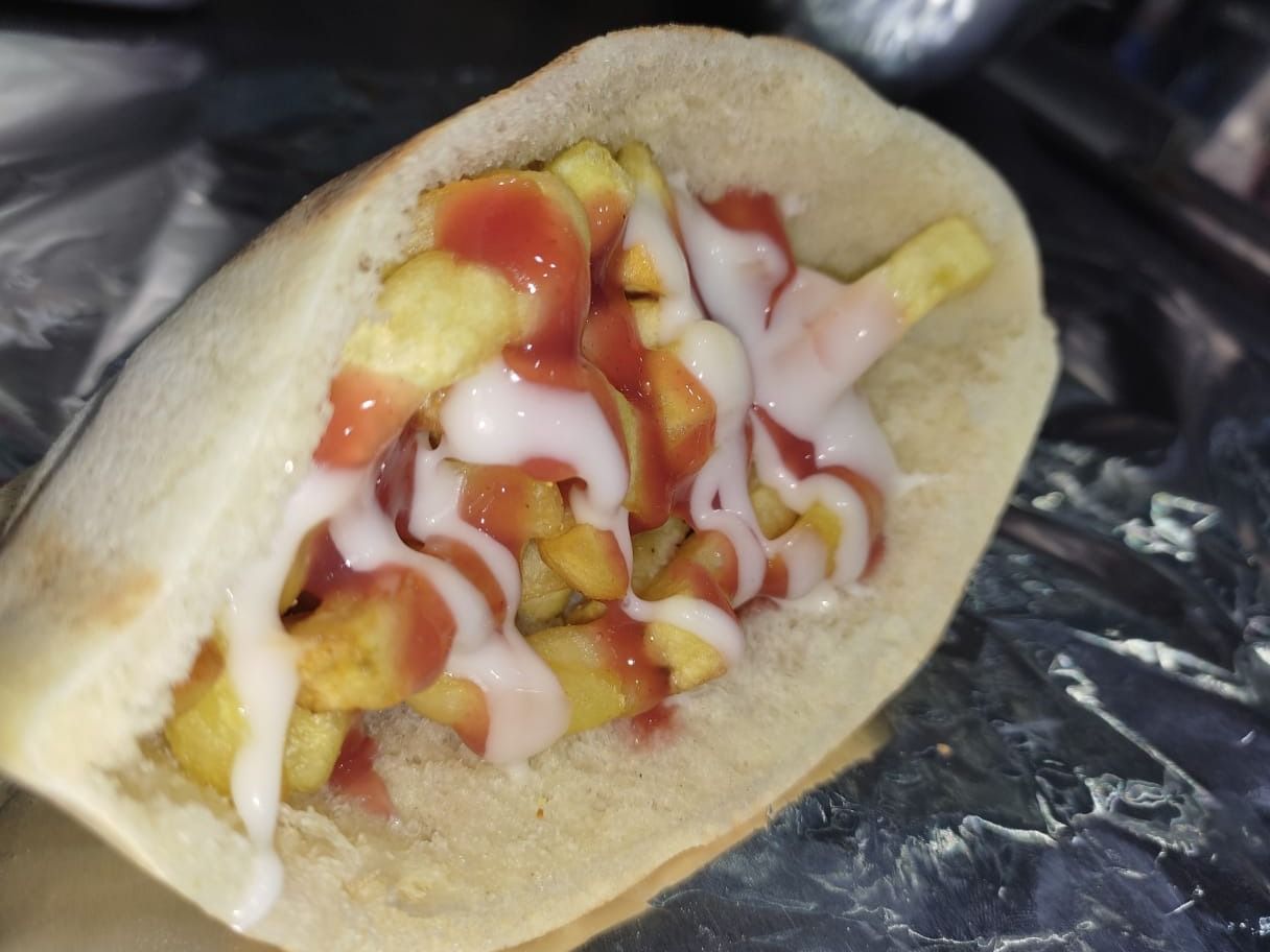 Farm Fries With Ketchup And Mayonnaise Sandwich