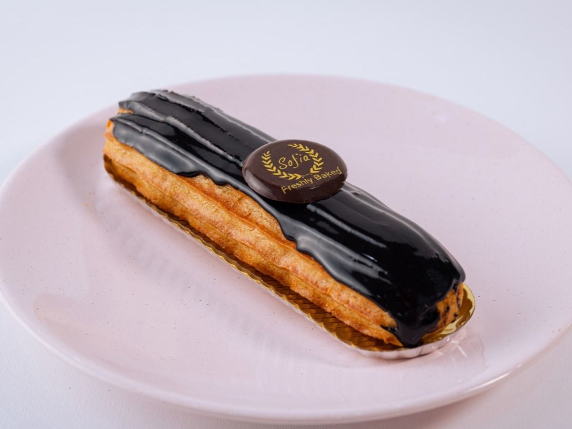Chocolate Eclair