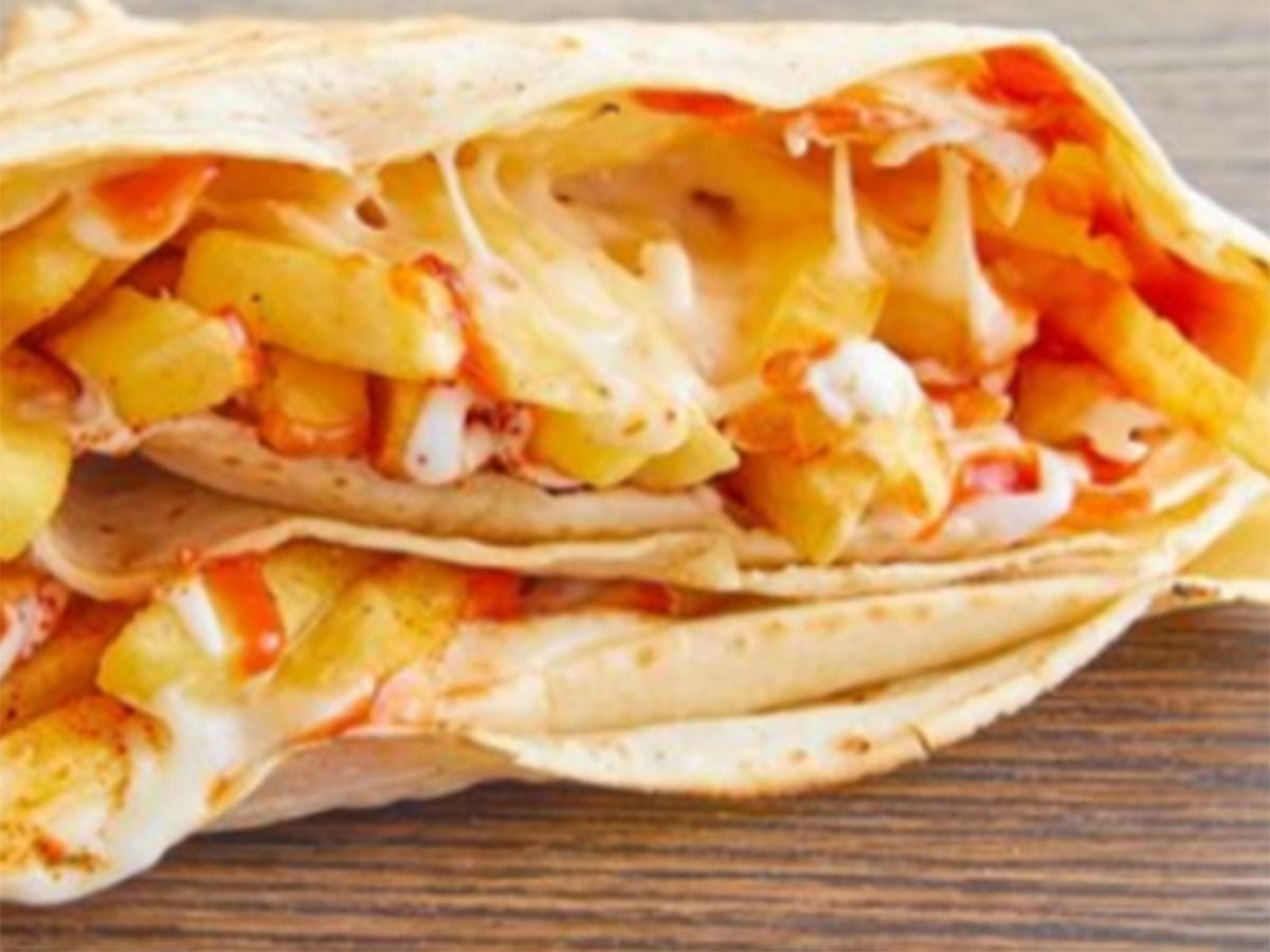 Mozzarella potatoes crepe