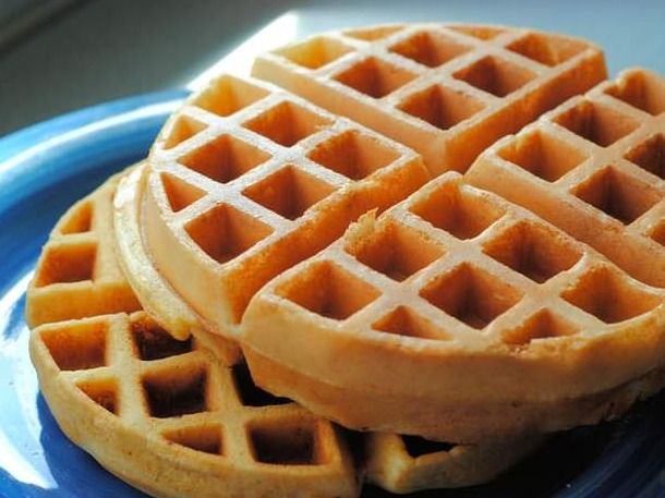 Round Caramel Waffle 2
