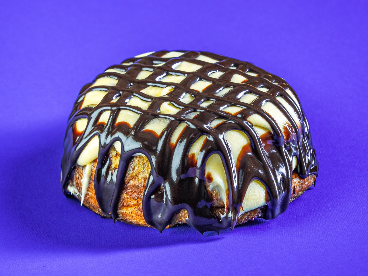 Cinnamon Bun Chocolate