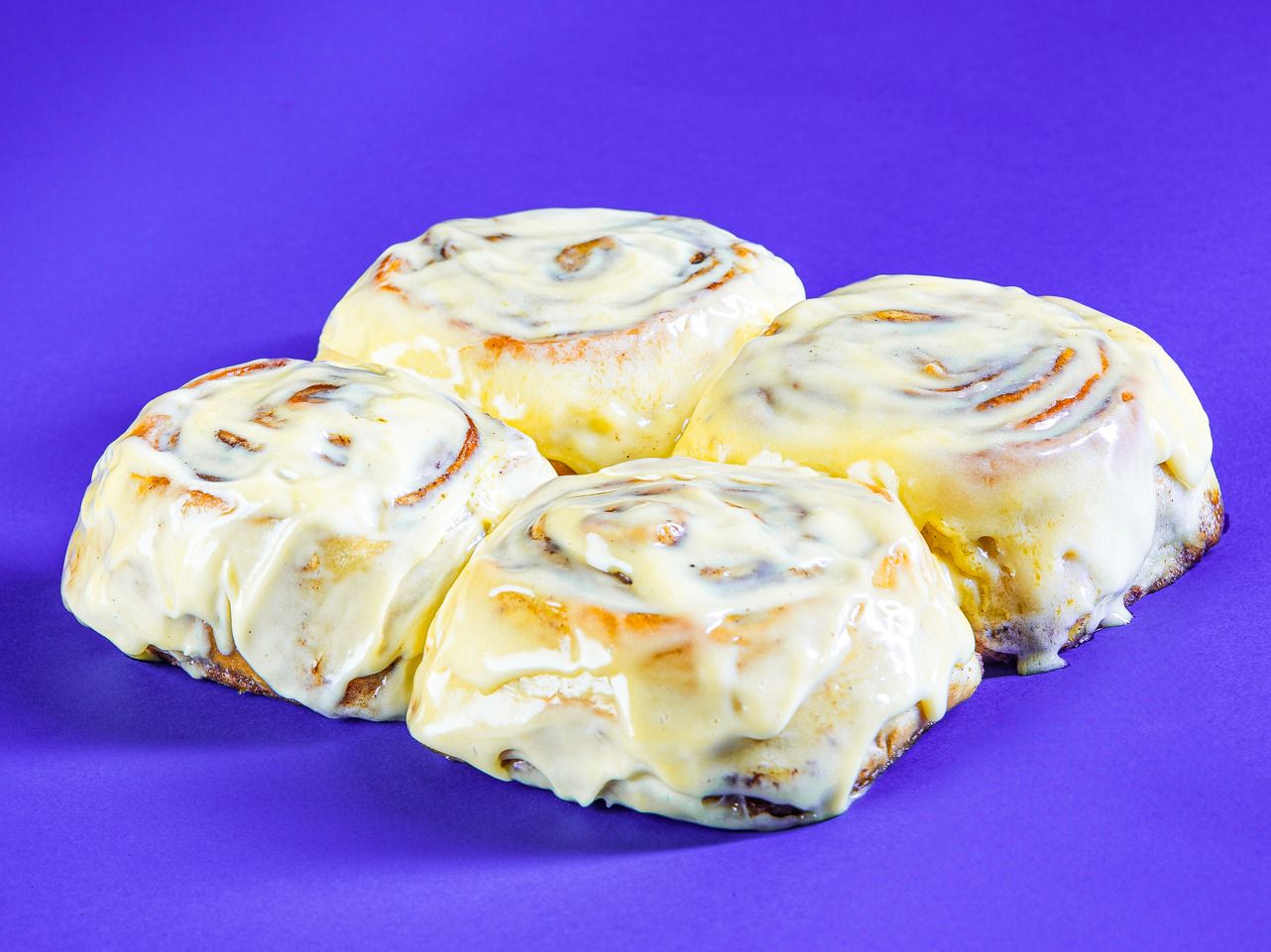 Cinnamon Bun Classic 4 Pieces Box