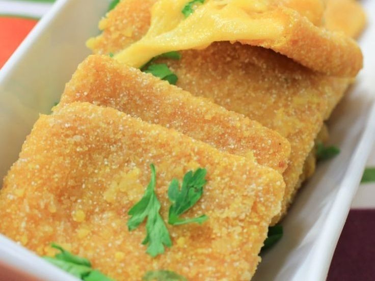 Fried Roumi Cheese Plate