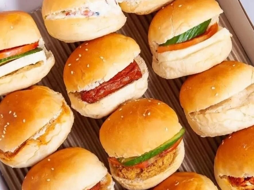 OMY PASTRIES delivery service in UAE Talabat