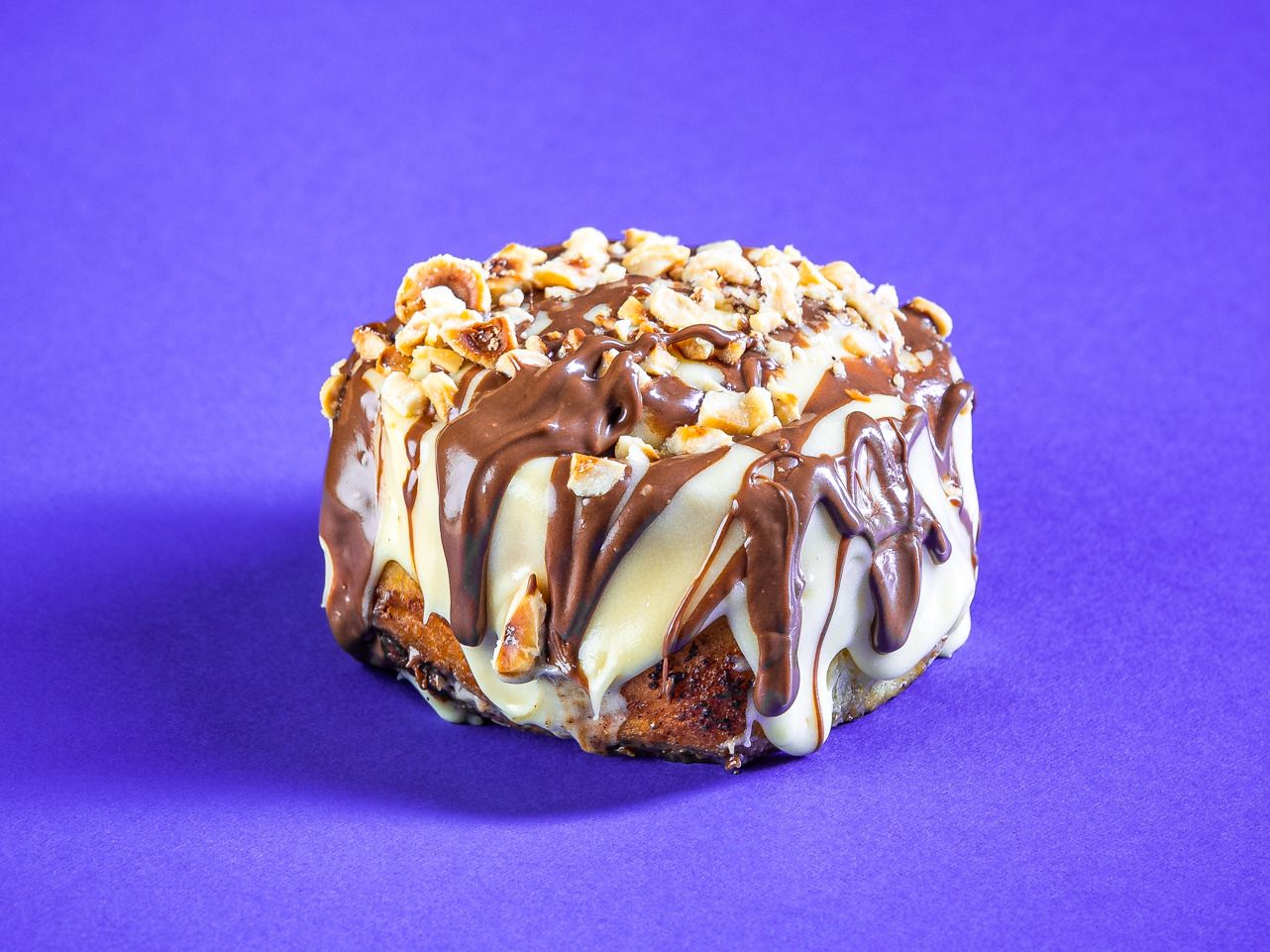 Cinnamon Bun Nutella (Medium)