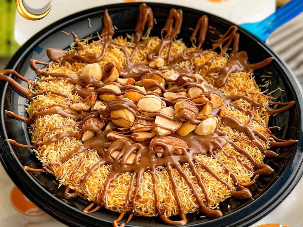 Rice Pudding With Konafa And Nuts