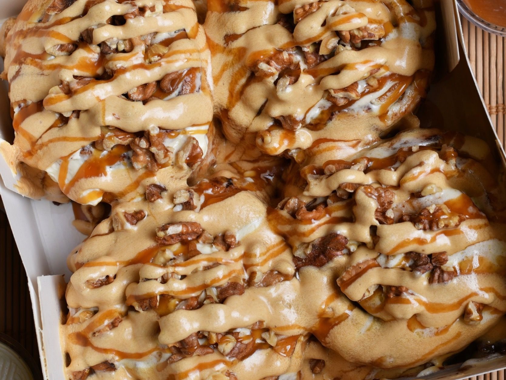 Cnmn Caramel & Nuts 4 Pcs