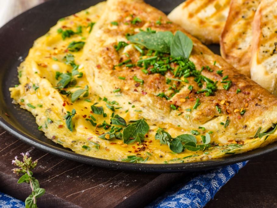 Basterma omelet