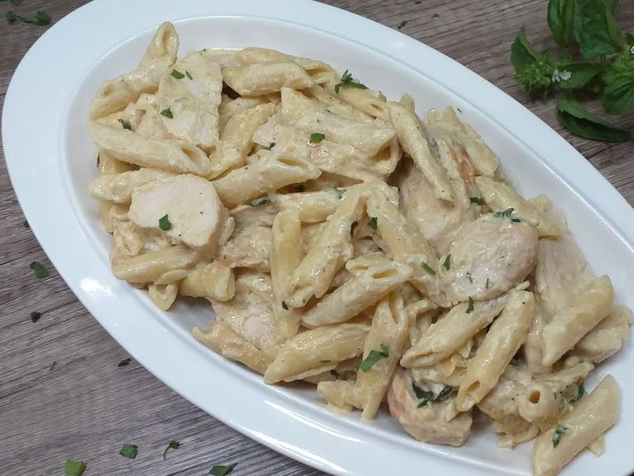 Penne Chicken Alfredo