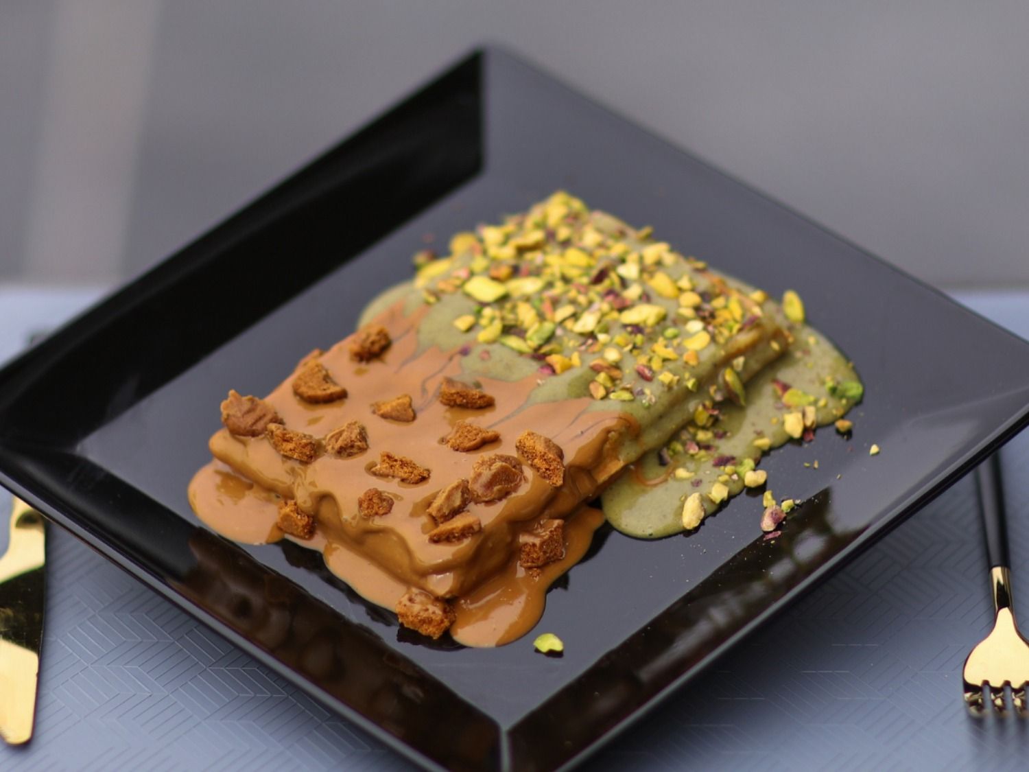 Two Halves Brownies Crepe