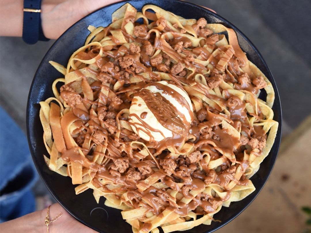 Lotus Fettuccine Crepe
