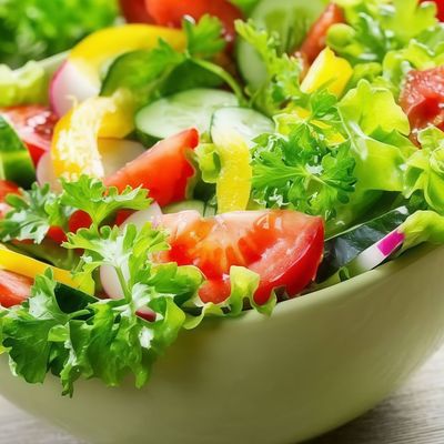 طبق سلطة مشكلة