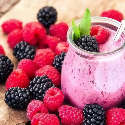 mixed berry smoothie
