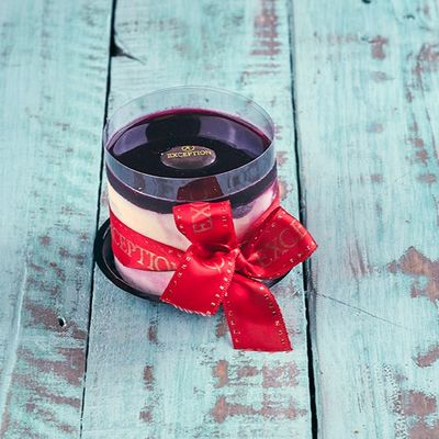 Berry Yogurt Ice Cream Gateau