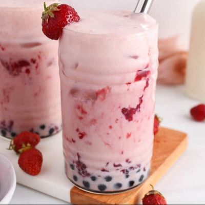 Milky Strawberry Boba