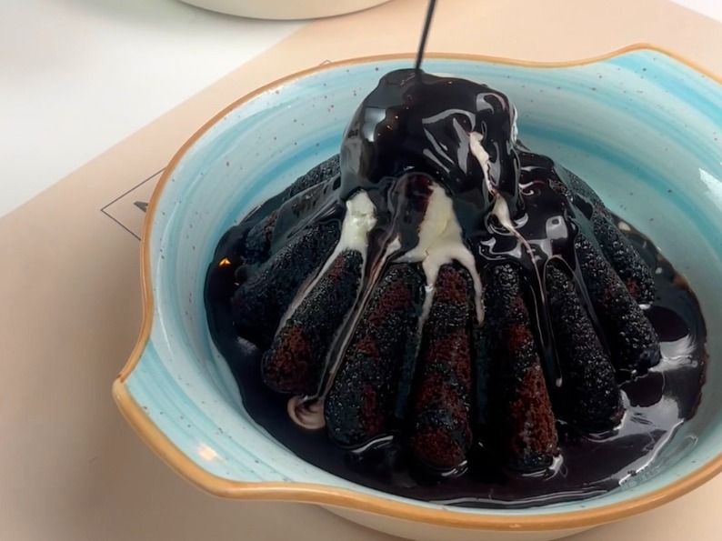 Chocolate Molten Cake