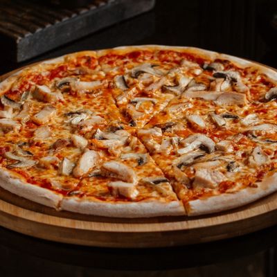 Pizza Fungi Large