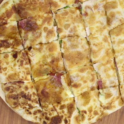 Savory pie with sausage