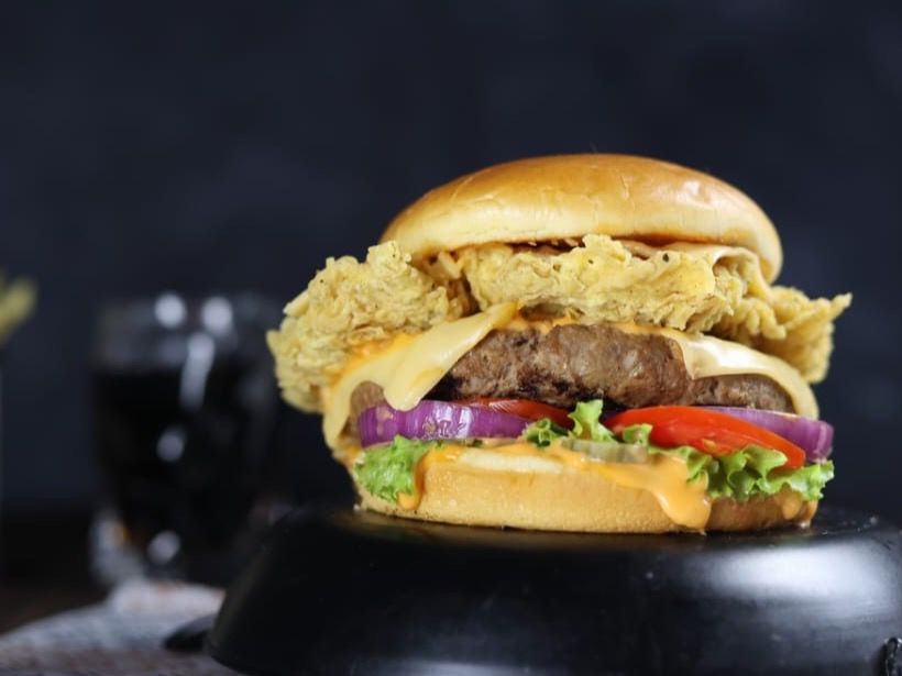Ezz Special Burger