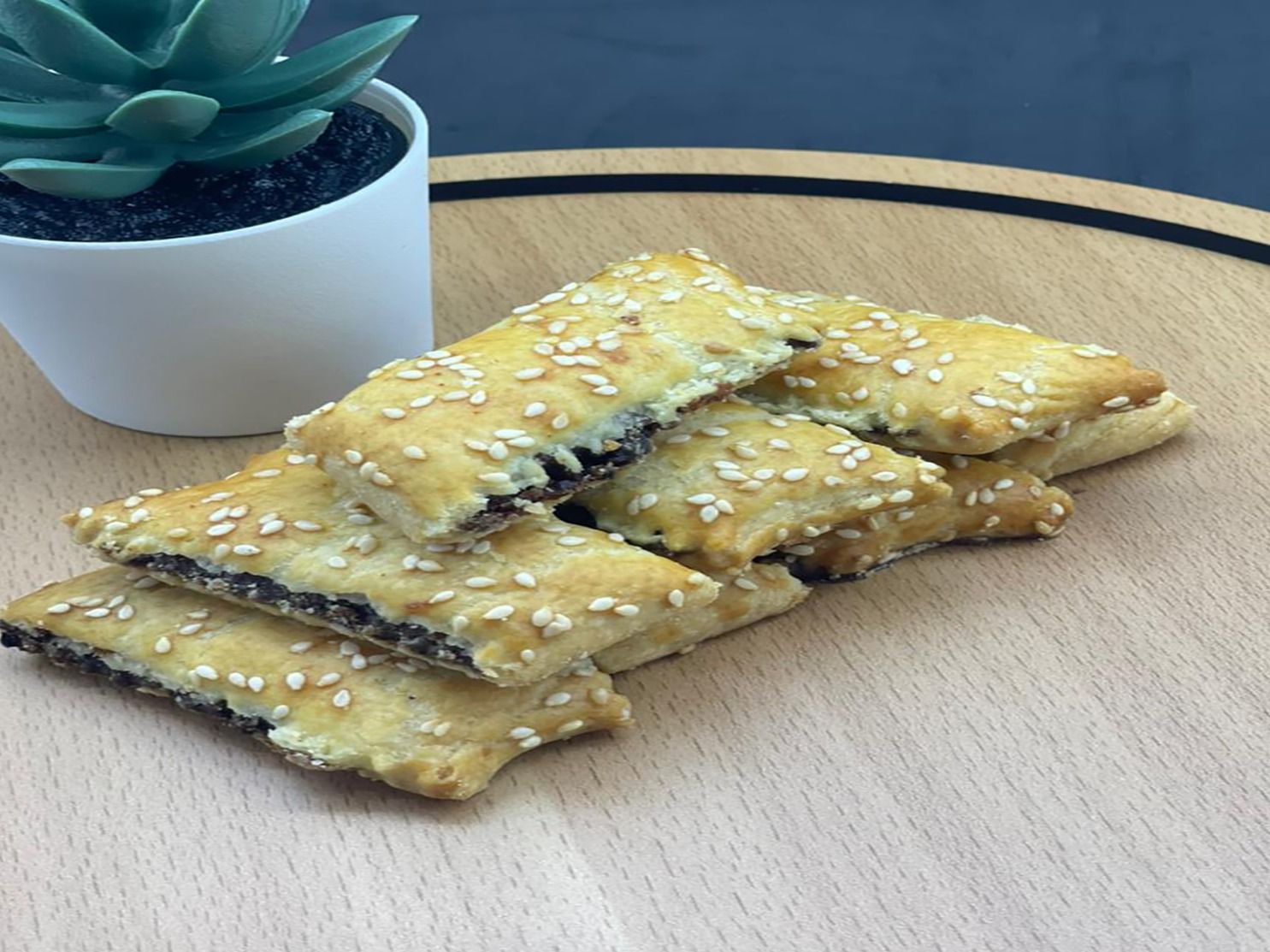 Mnean With Ajwa 400 Grams