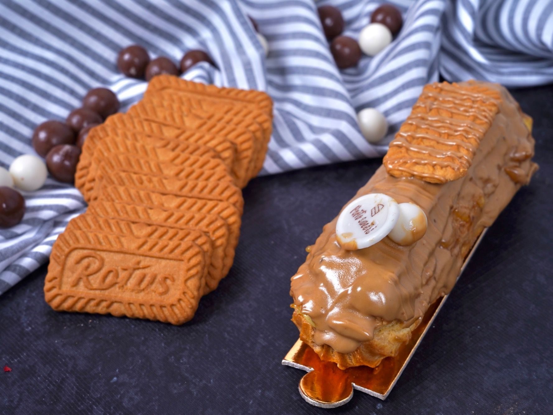 Eclaire Lotus
