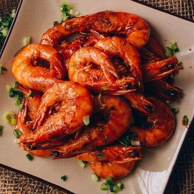 Medium unpeeled shrimp