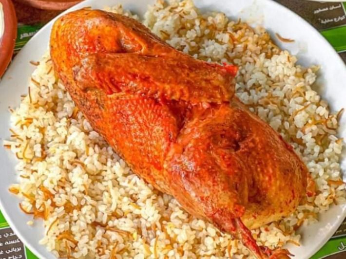 Half Chicken Fried in Ghee With Rice