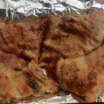 Seafood Hawshi With Mozzarella Cheese