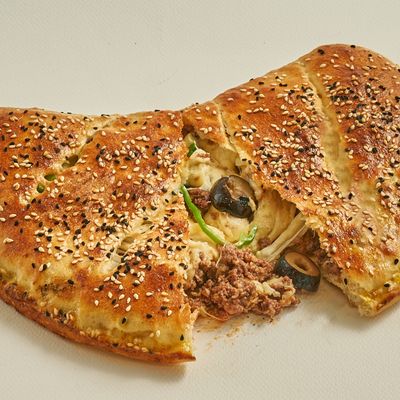حواوشي إيطالي سجق شرقي