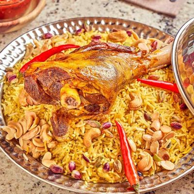 منسف مندي موزة