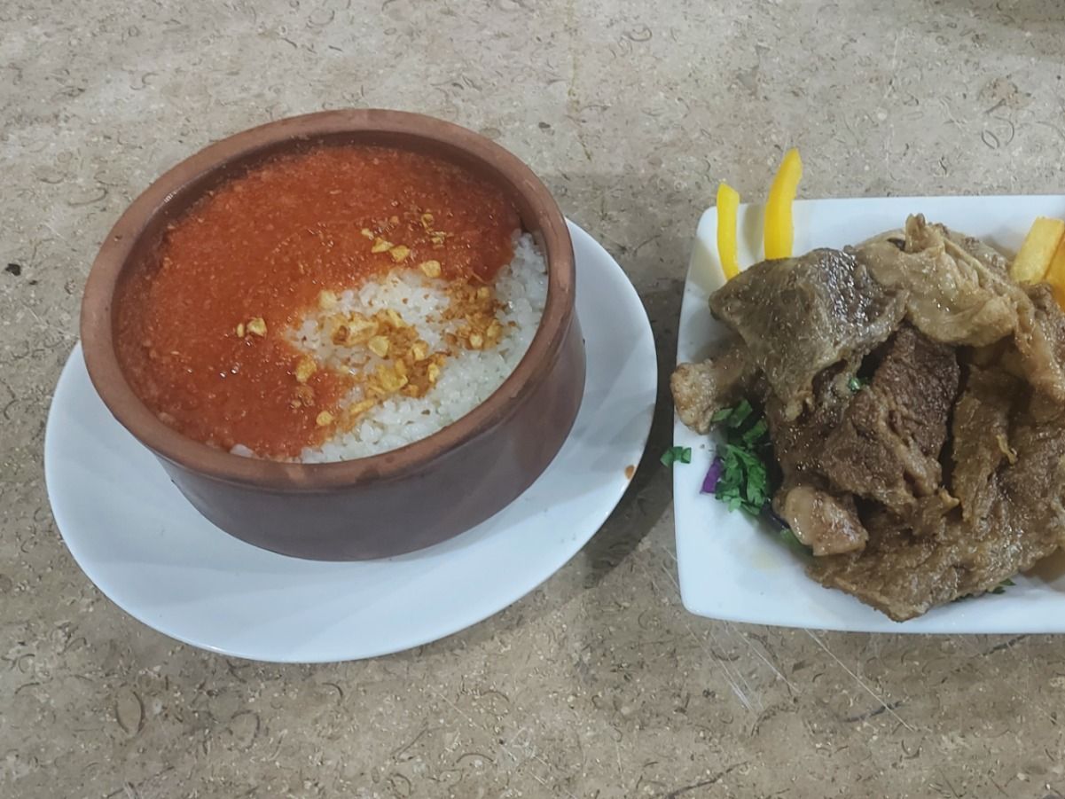 Fatteh Dish With Meat