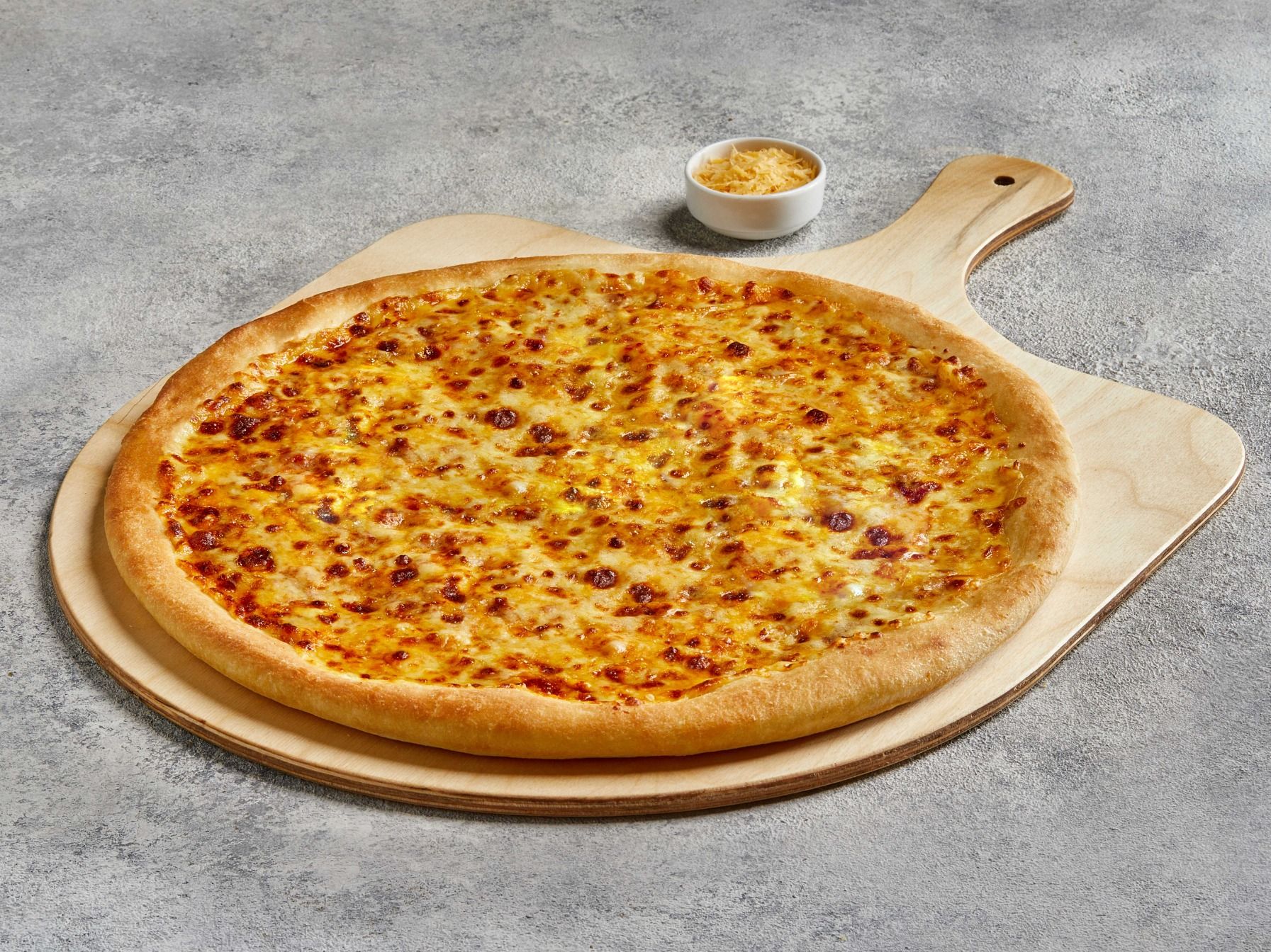 New York Cheese Stuffed Crust