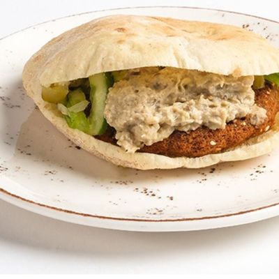 ساندويش طعمية بابا