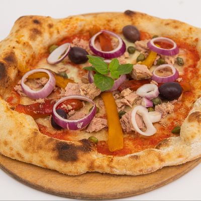 Tuna Pizza