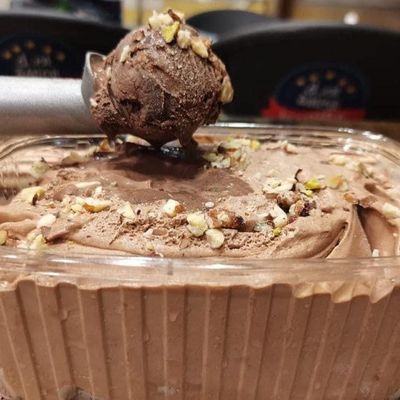 آيس كريم شوكولاتة لتر