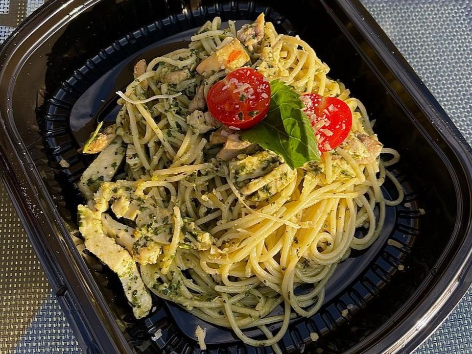 Pesto Chicken Mushroom Pasta