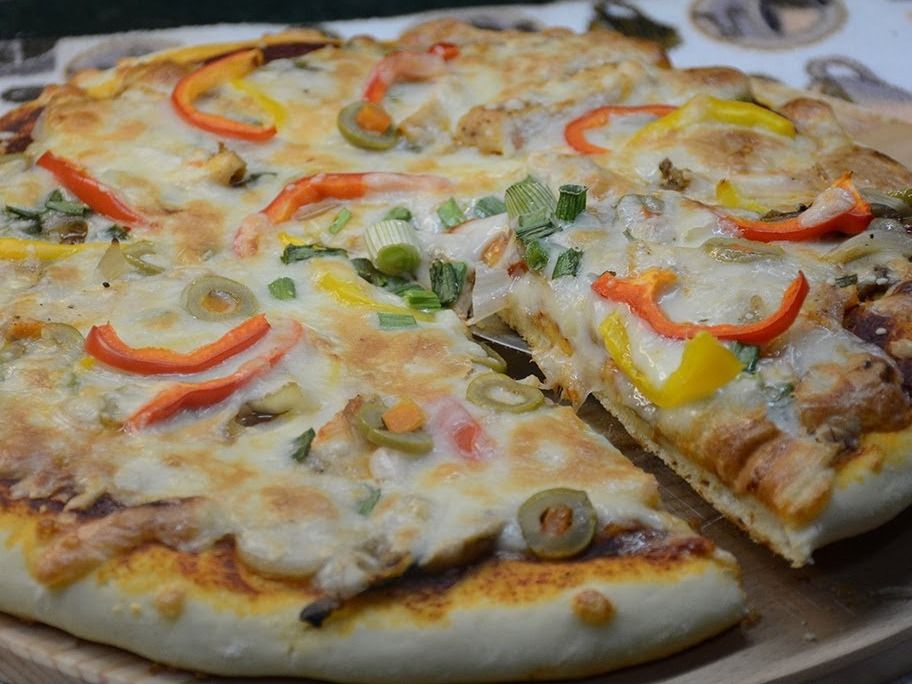 Chicken Mushroom Pizza