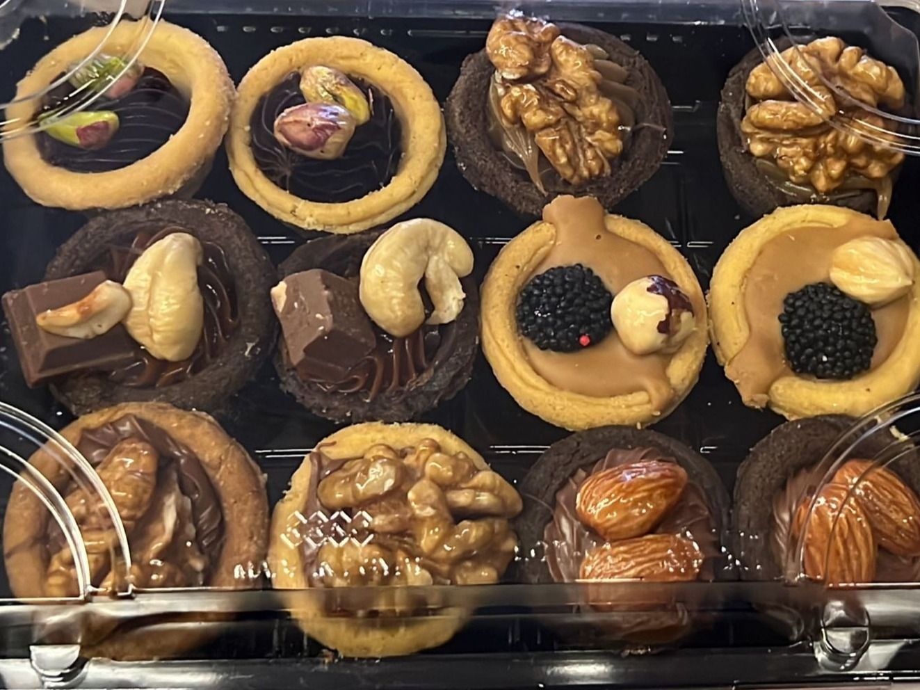 Nuts Sable Box