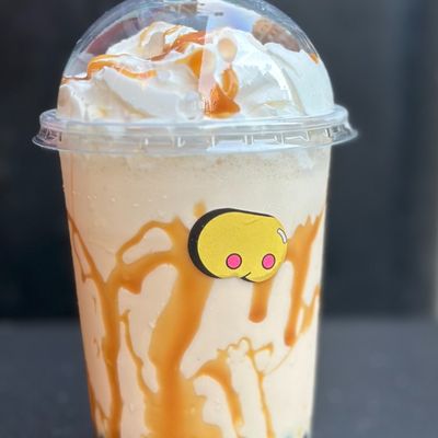 Salted Toffee Shake With Tapioca