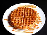 Round Caramel Waffle 2 Pieces With Caramel Filling