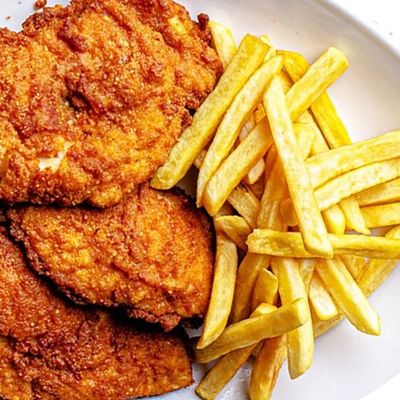 Chicken Pane with pomme frite