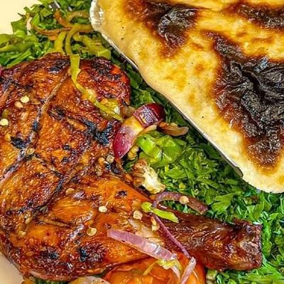 1/4 chicken thigh with rice and bechamel meal