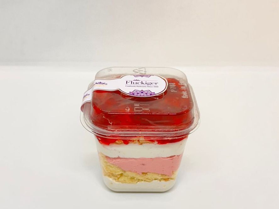 Farine Red Berry Cheesecake