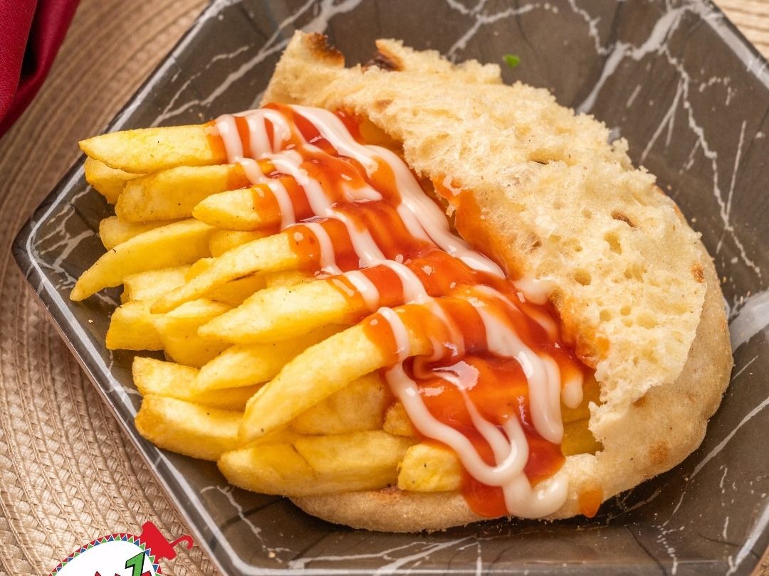 Fries With Ketchup And Mayonnaise