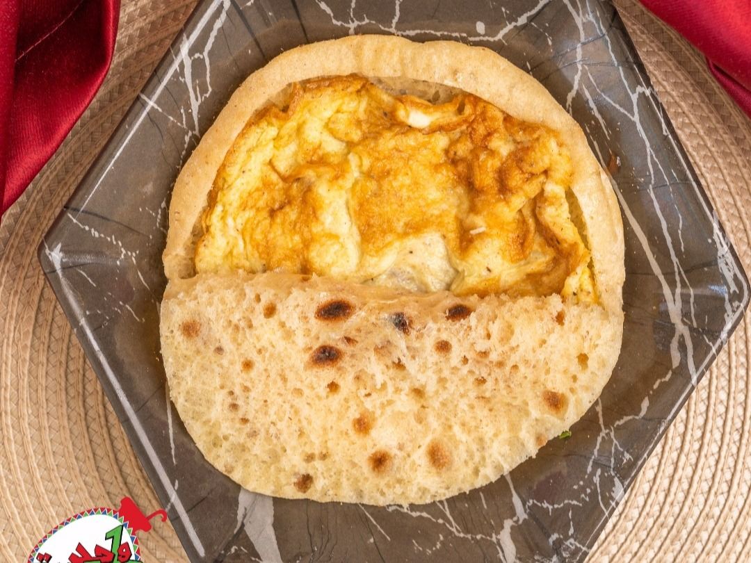 Omelette Eggs Tomato Sandwich