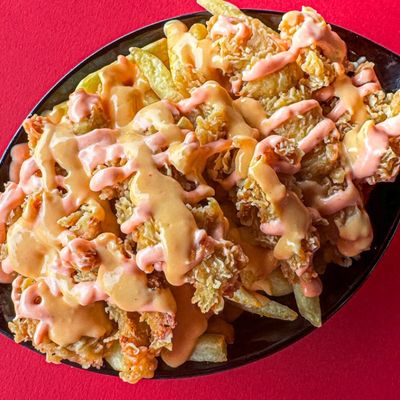 Fries With Cheese And Crispy