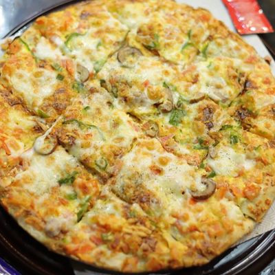 Oriental Chicken Pizza
